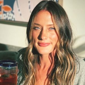 Meet your Posher, Kaitlyn